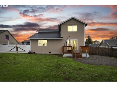 427 N 2nd St, Saint Helens, OR 97051 - photo 3