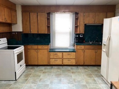 W Augusta Kitchen