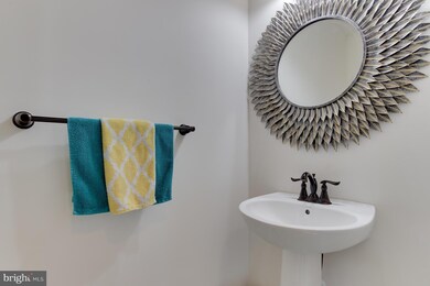 5135 Mudville Ln, Waldorf, MD 20602 - photo 6