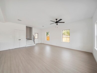 1530 Esther Dr, Houston, TX 77088 - photo 6