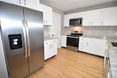 51 Old Academy St unit 101, Fairfax, VT 05454 - photo 2