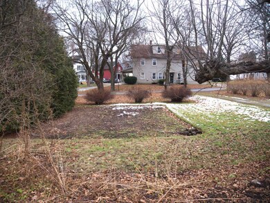 63 Cherry St, Rutland, VT 05701 - photo 3