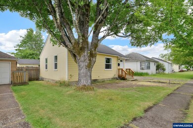 1050 14th Ave SW, Albany, OR 97321 - photo 5