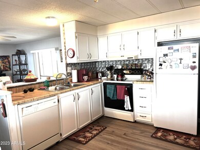 Bright Kitchen