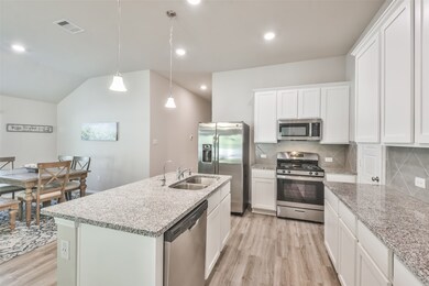 505 Bonnerville Ln, Magnolia, TX 77354 - photo 6