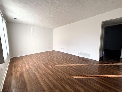 1092 Willowdale Rd, Morgantown, WV 26505 - photo 5