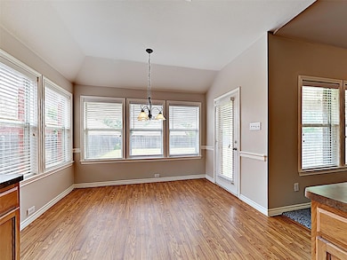 2604 Clubhouse Dr, Denton, TX 76210 - photo 4