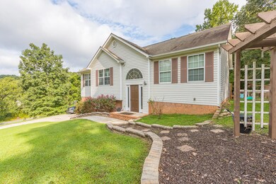 142 Dalewood Cir HD 30707-8