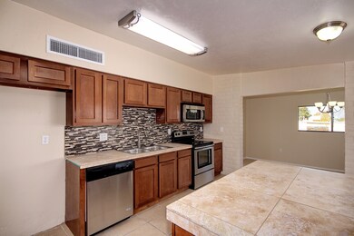 8141 E Domenic St, Tucson, AZ 85730 - photo 4
