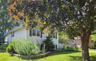 2161 Highland Ave, Albert Lea, MN 56007 - photo 2