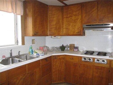 15 E Fairview St, Bethlehem, PA 18018 - photo 7