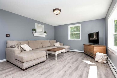 7 Norman Ct Berwick ME 03901-small-004-0