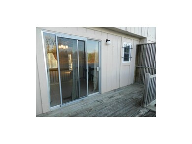 Sliding Door to Dining room and kitchen