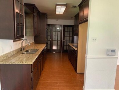 3965 Country Meadows Cir, Granbury, TX 76049 - photo 5