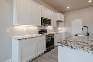 1424 E 89th St, Odessa, TX 79765 - photo 3