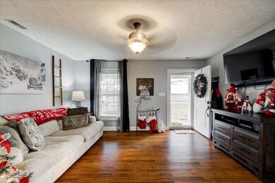 9725 Sauer Ln, Owensboro, KY 42301 - photo 4