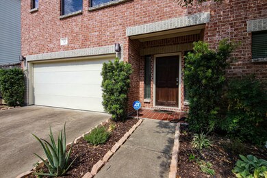 650 Westcross St unit 10, Houston, TX 77018 - photo 2