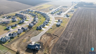 1003 Sunset St, Valley Springs, SD 57068 - photo 4