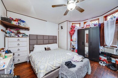 112 Windsor St, Reading, PA 19601 - photo 3