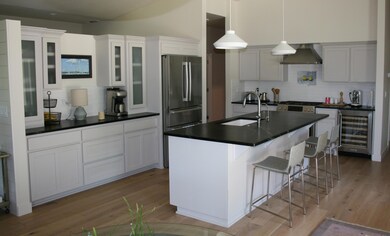 139 NE Vertical Dr, Grants Pass, OR 97526 - photo 6