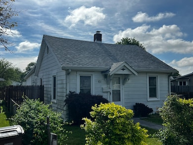 61 N Gladstone Ave, Columbus, IN 47201 - photo 2