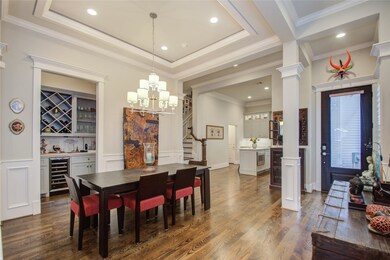 817 E 24th St, Houston, TX 77009 - photo 4