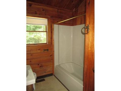 138 Green School Rd, Saint Johnsbury, VT 05819 - photo 3