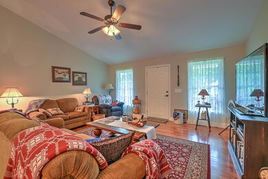 152 Cherry Ln, Fall Branch, TN 37656 - photo 5