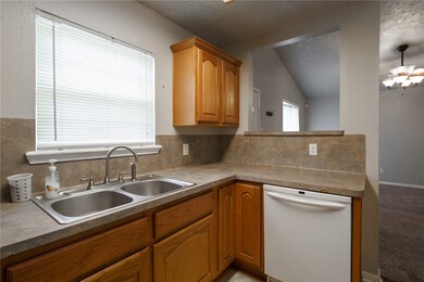 200 Richards St unit B, College Station, TX 77840 - photo 5