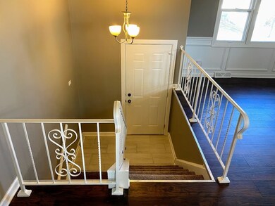 3509 Chestnut Dr, Hazel Crest, IL 60429 - photo 5