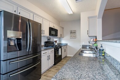 1814 Don Alejandro, Houston, TX 77091 - photo 7