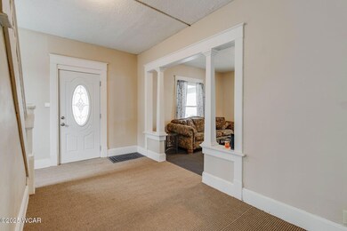 5-web-or-mls-2025 02 24 - 616HarrisonAve