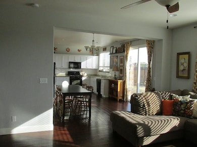 6853 E Princeton Ave, Fresno, CA 93727 - photo 6