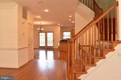 25815 Mews Terrace, Chantilly, VA 20152 - photo 7