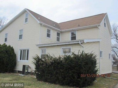 4729 Hazelwood Ave, Baltimore, MD 21206 - photo 2