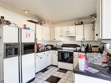 118 Ethan Ave, Davenport, FL 33897 - photo 5