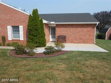 1610 Langley Dr, Hagerstown, MD 21740 - photo 5