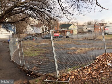 4726 Sheriff Rd NE, Washington, DC 20019 - photo 3