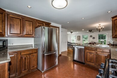 19 Glendale Rd, Milton, MA 02186 - photo 7