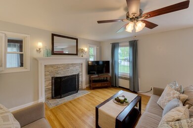 8 Carleton Rd, Rochdale, MA 01542 - photo 4