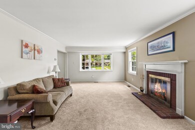 12923 Victoria Heights Dr, Bowie, MD 20715 - photo 7