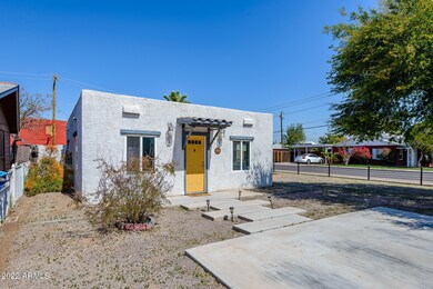 1446 E Edgemont Ave, Phoenix, AZ 85006 - photo 2