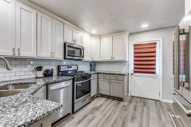 613 Elm St, Hurst, TX 76053 - photo 6