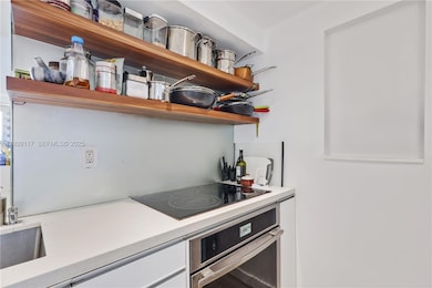 Mirador 1200 unit 615, Miami Beach, FL 33139 - photo 4