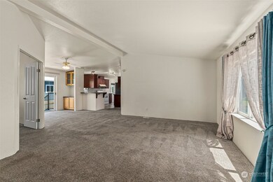 843 Nevil Rd, Winlock, WA 98596 - photo 5