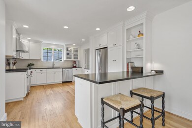 302 Walnut St, Falls Church, VA 22046 - photo 7