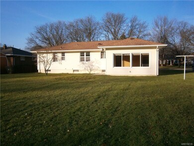 268 Warner Ave, North Tonawanda, NY 14120 - photo 3