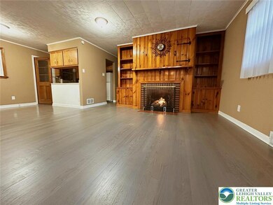 1103 N Van Buren St, Allentown, PA 18109 - photo 6