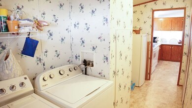 6500 Berry Grove Ln, Joshua, TX 76058 - photo 4