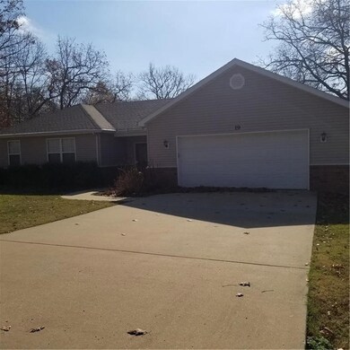 19 Woodbridge Dr, Bella Vista, AR 72714 - photo 2